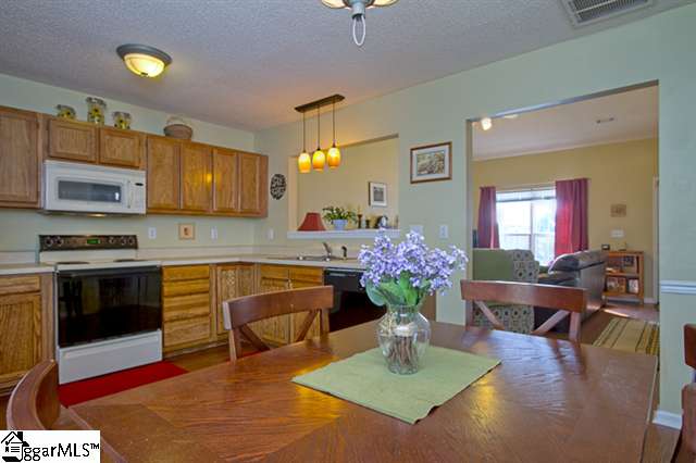 23 Woolridge Way Greer, SC 29650 - Photo 10 of 20 Gallery Image 10