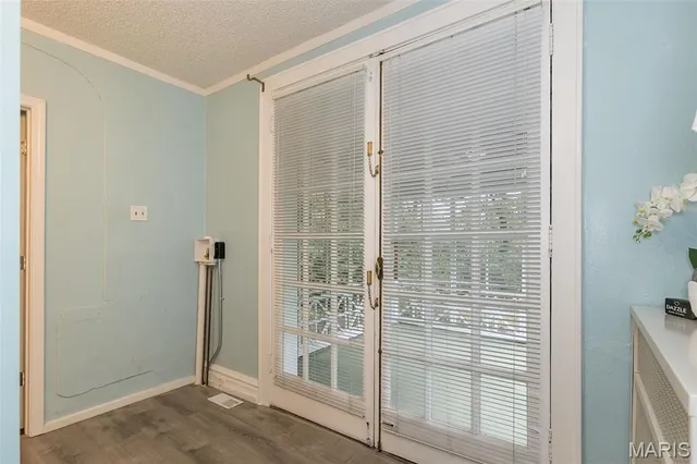 $975,000 | 9320 Lincoln Drive, St. Louis, MO 63127