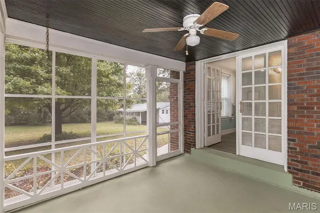 $975,000 | 9320 Lincoln Drive, St. Louis, MO 63127