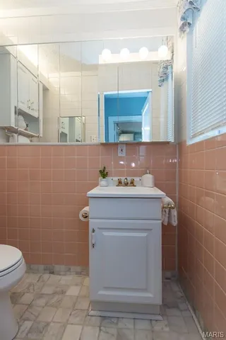 $975,000 | 9320 Lincoln Drive, St. Louis, MO 63127