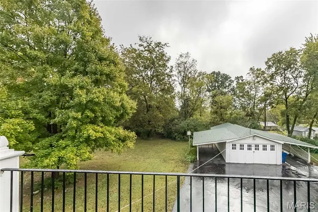 $975,000 | 9320 Lincoln Drive, St. Louis, MO 63127