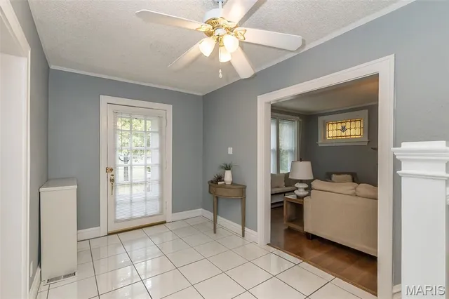 $975,000 | 9320 Lincoln Drive, St. Louis, MO 63127