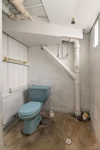 $975,000 | 9320 Lincoln Drive, St. Louis, MO 63127