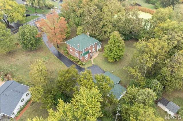 $975,000 | 9320 Lincoln Drive, St. Louis, MO 63127