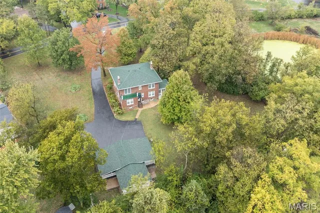 $975,000 | 9320 Lincoln Drive, St. Louis, MO 63127