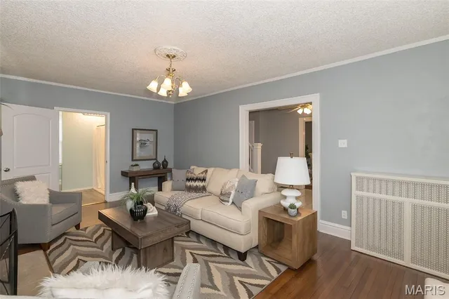 $975,000 | 9320 Lincoln Drive, St. Louis, MO 63127