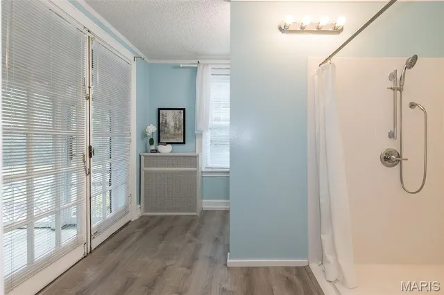 $975,000 | 9320 Lincoln Drive, St. Louis, MO 63127