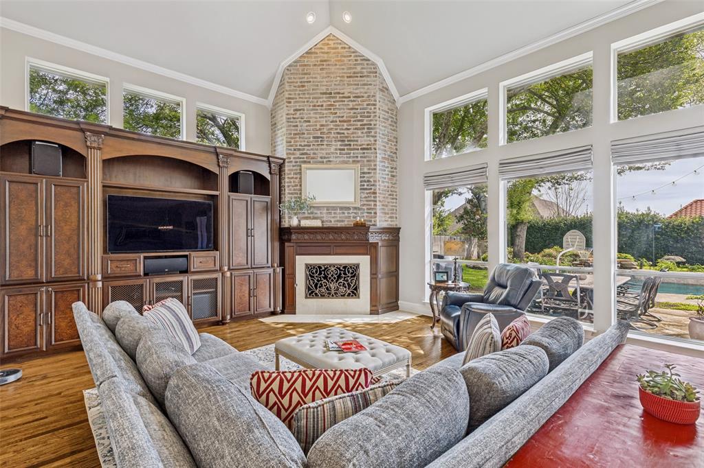 542 Rolling Hills Road Coppell, TX 75019 - Photo 6 of 40