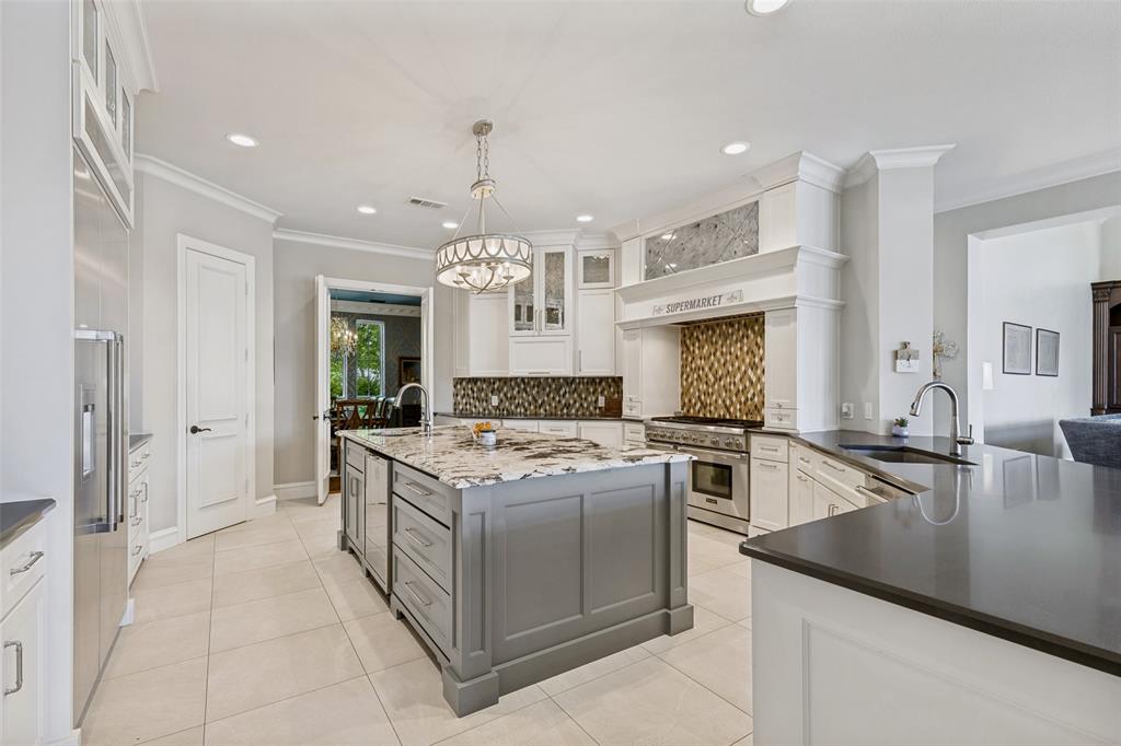 542 Rolling Hills Road Coppell, TX 75019 - Photo 10 of 40