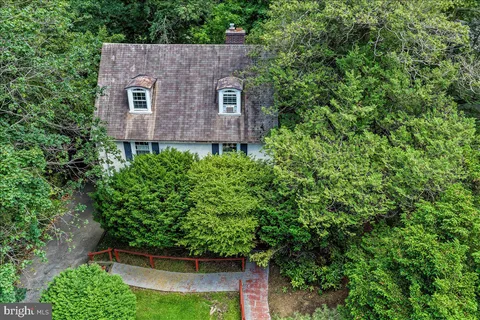 $679,000 | 4 East Lodges Lane, Bala Cynwyd, PA 19004
