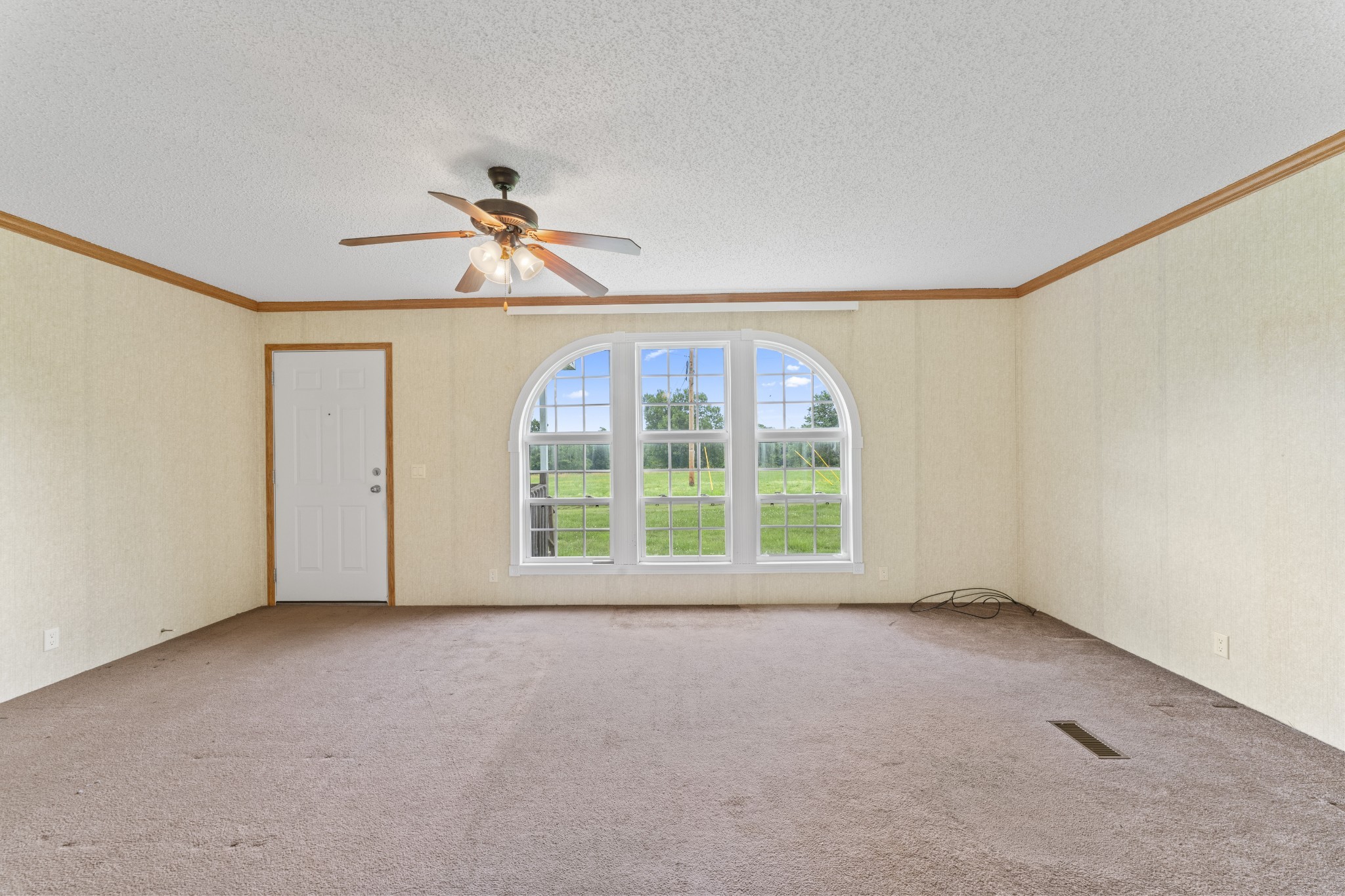 439 Philippi Road Wartrace, TN 37183 - Photo 20 of 29 a view of an empty room with a window