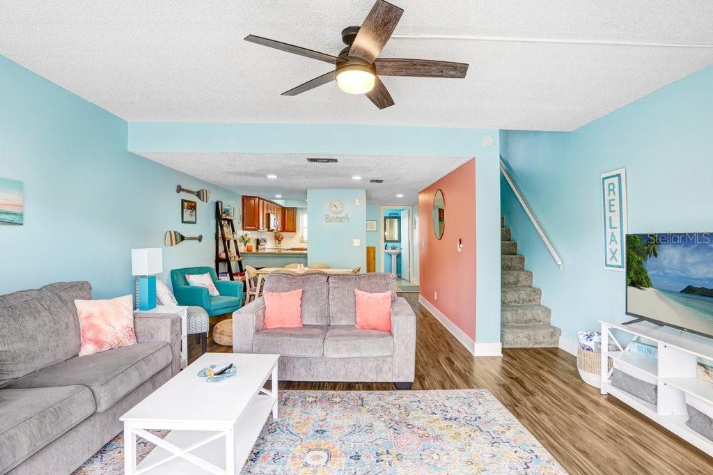 314 Windrush Boulevard, Unit 12 Indian Rocks Beach, FL 33785 - Photo 8 of 39