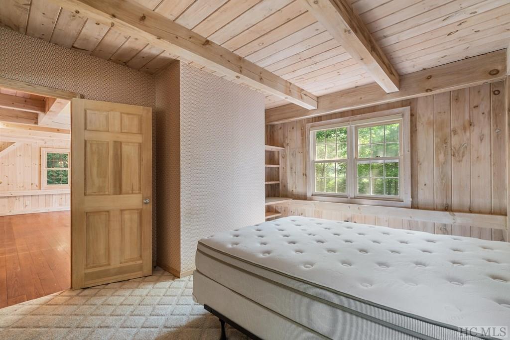 525 Arnold Road Highlands, NC 28741 - Photo 21 of 28 Gallery Image 21