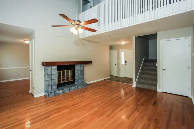 $2,335 | 8425 North Chatham Avenue, Kansas City, MO 64154