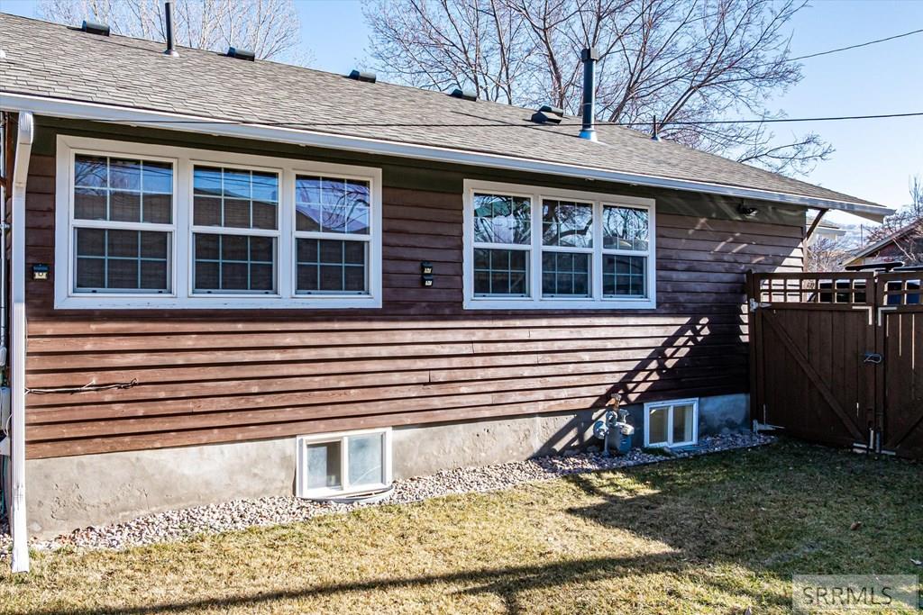 559 South 9th Avenue Pocatello, ID 83201 - Photo 37 of 45