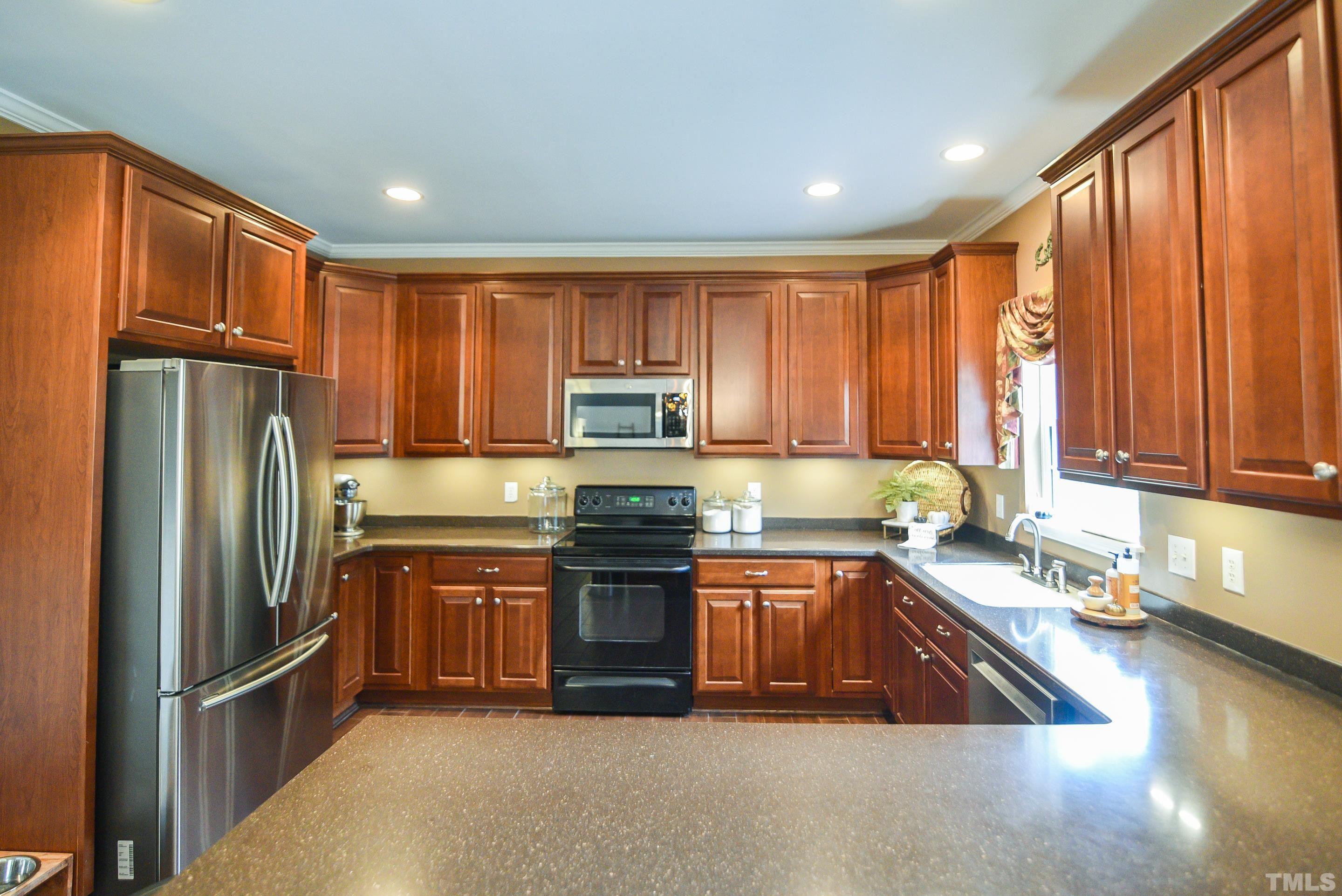 2356 Spruce Shadows Lane Raleigh, NC 27614 - Photo 4 of 25 Gallery Image 4