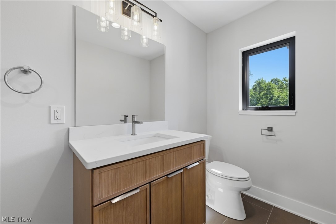 3880 Brainard Road Orange, OH 44122 - Photo 27 of 36 Ensuite for bedroom 2