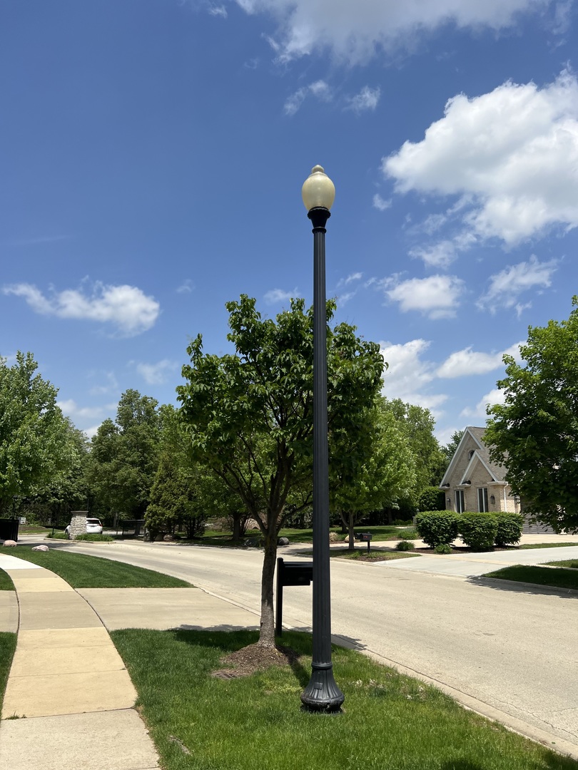 613 Rookery Lane Joliet, IL 60431 - Photo 17 of 19 Gallery Image 17