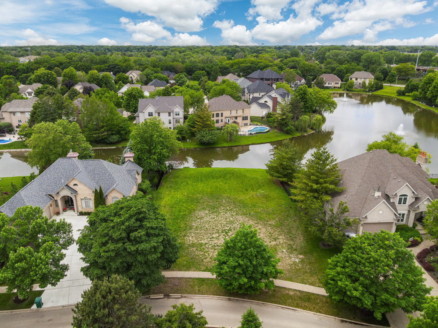 613 Rookery Lane Joliet, IL 60431 - Photo 3 of 19 Gallery Image 3