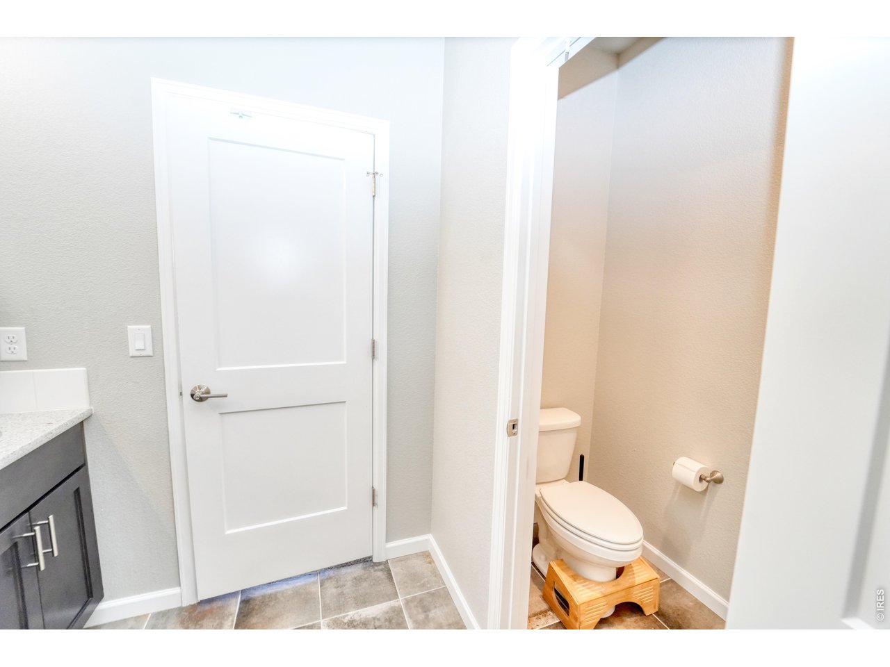 13388 Positano Point Colorado Springs, CO 80921 - Photo 16 of 26 a bathroom with a toilet and a shower