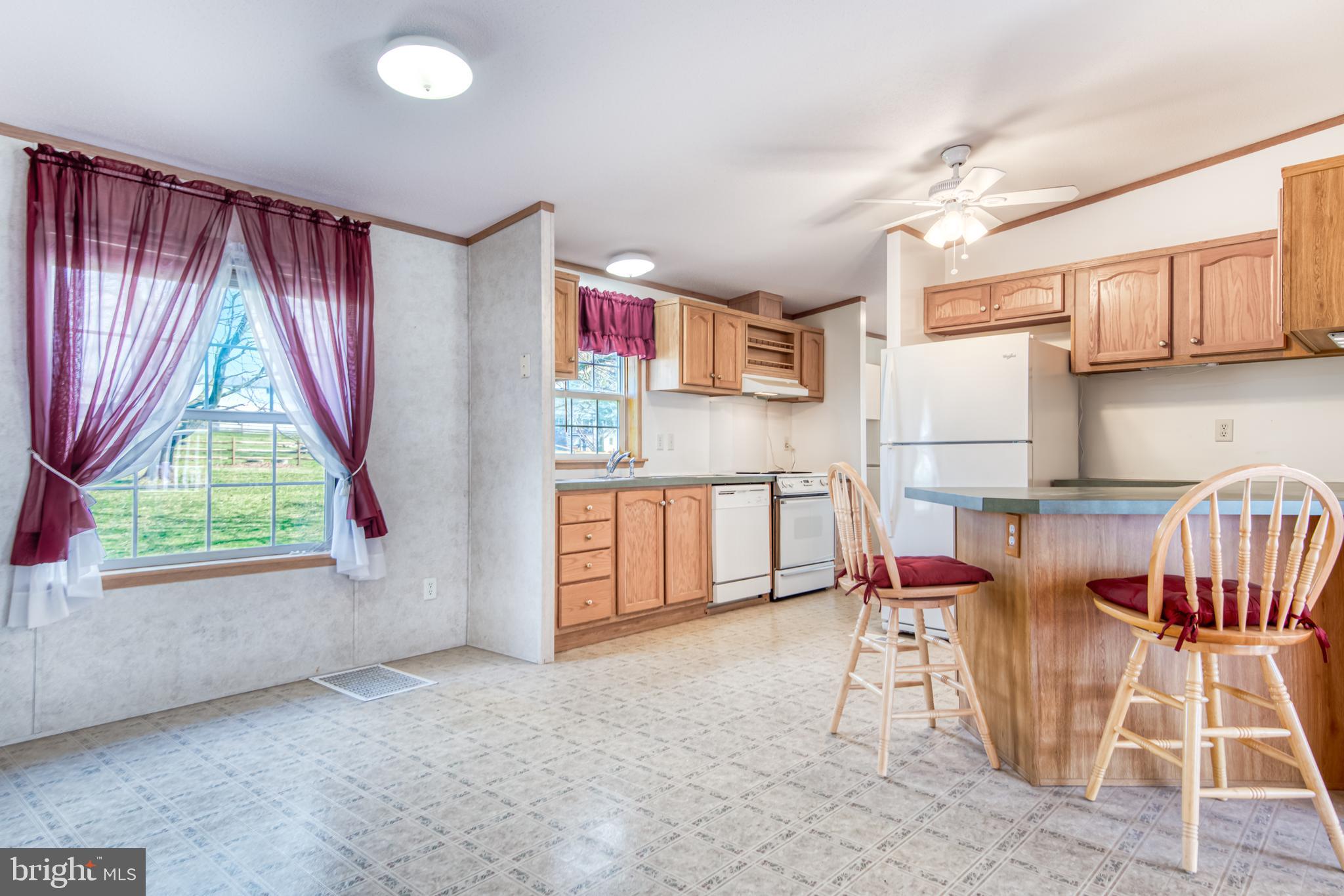 12843 Center Road Stewartstown, PA 17363 - Photo 9 of 28 Kitchen and Breakfast Area