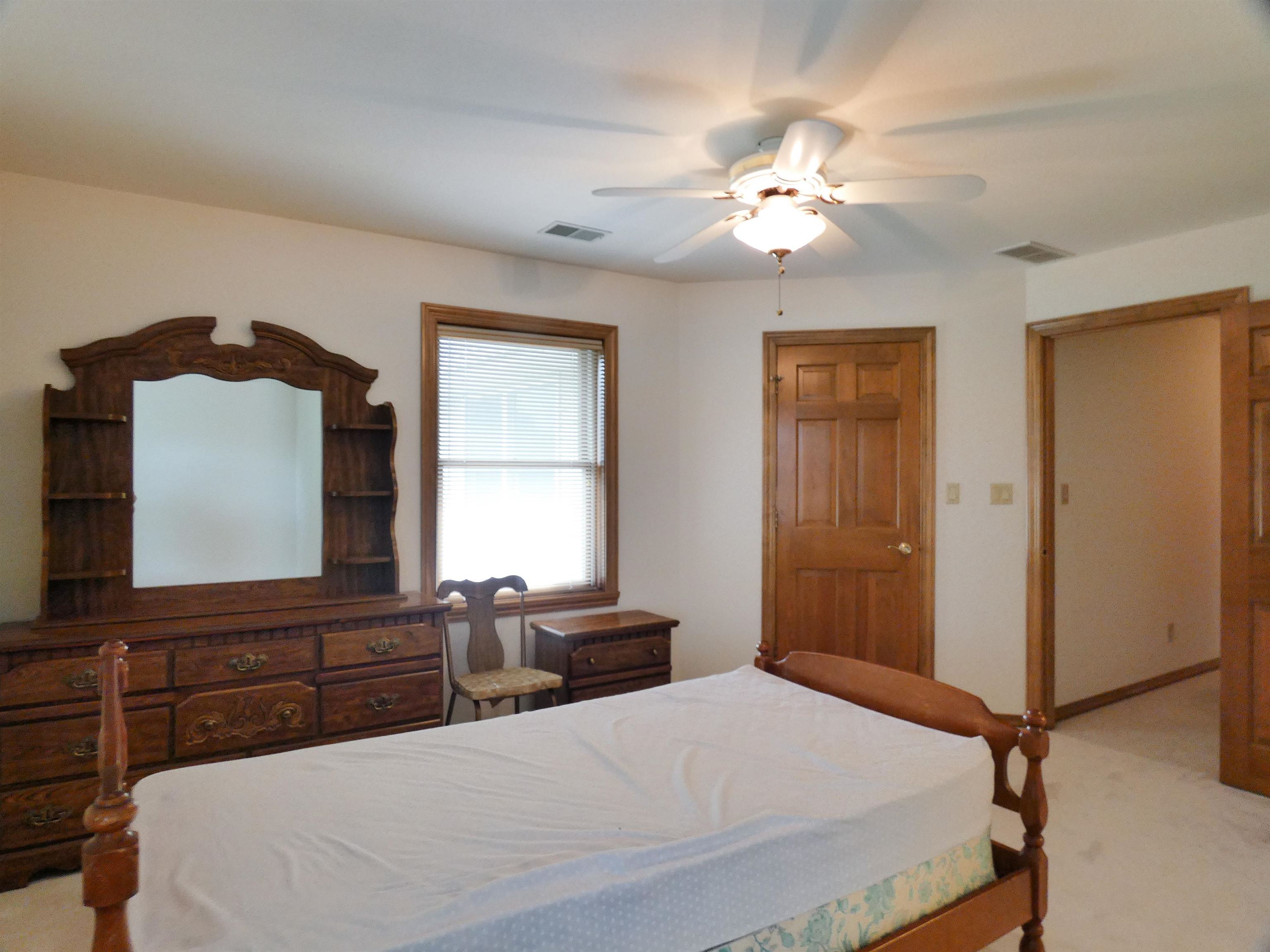 125 East Wayfarer Lane Appleton, WI 54913 - Photo 20 of 39