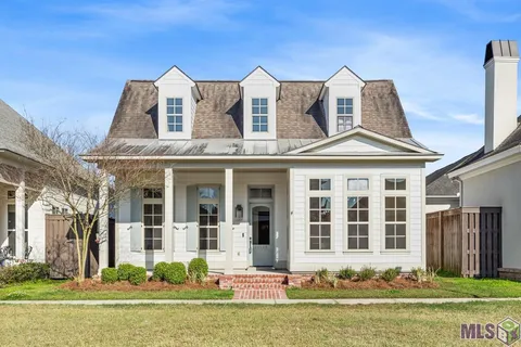 $695,000 | 10740 Summer Fest Lane, Baton Rouge, LA 70810