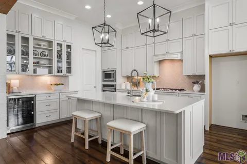 $695,000 | 10740 Summer Fest Lane, Baton Rouge, LA 70810