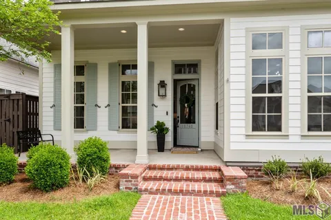 $695,000 | 10740 Summer Fest Lane, Baton Rouge, LA 70810