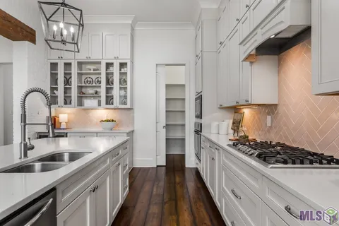 $695,000 | 10740 Summer Fest Lane, Baton Rouge, LA 70810