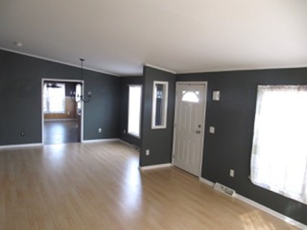21 Short Street Raynham, MA 02767 - Photo 12 of 29 Gallery Image 12