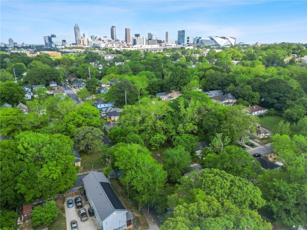 459 Paines Avenue Northwest Atlanta, GA 30318 - Photo 14 of 23 a view of a city