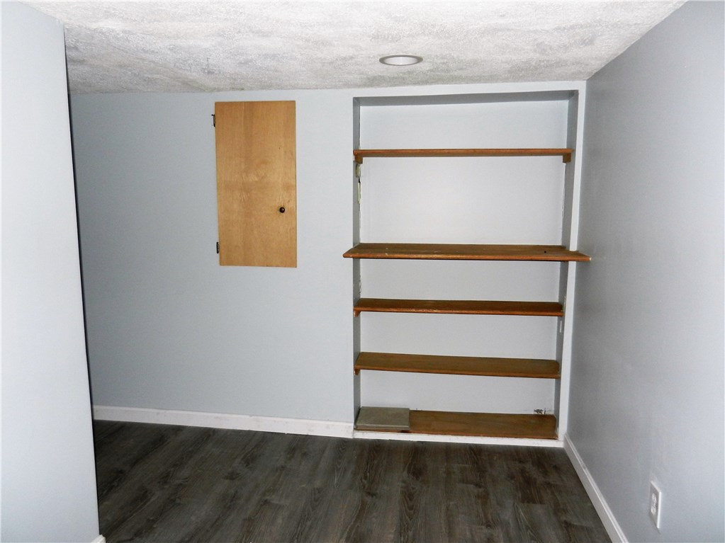 140 Whitehead Road Coventry, RI 02816 - Photo 24 of 40