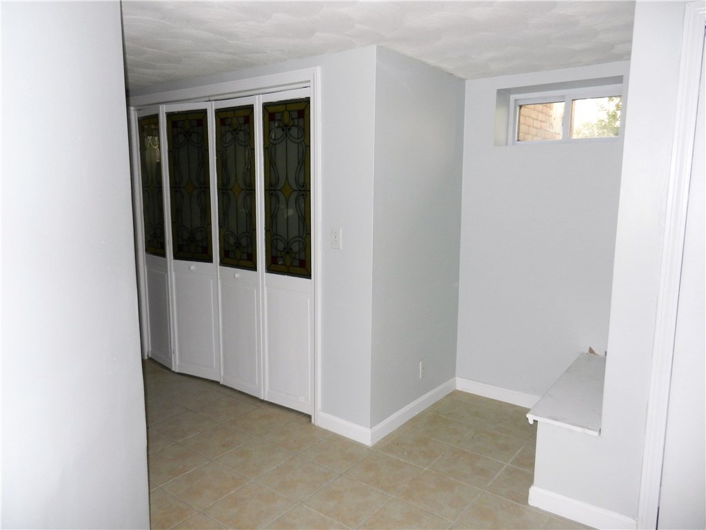 140 Whitehead Road Coventry, RI 02816 - Photo 26 of 40