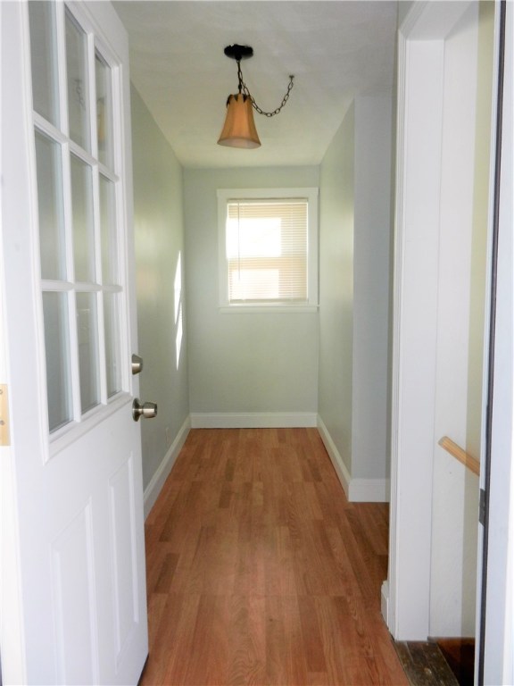 140 Whitehead Road Coventry, RI 02816 - Photo 3 of 40
