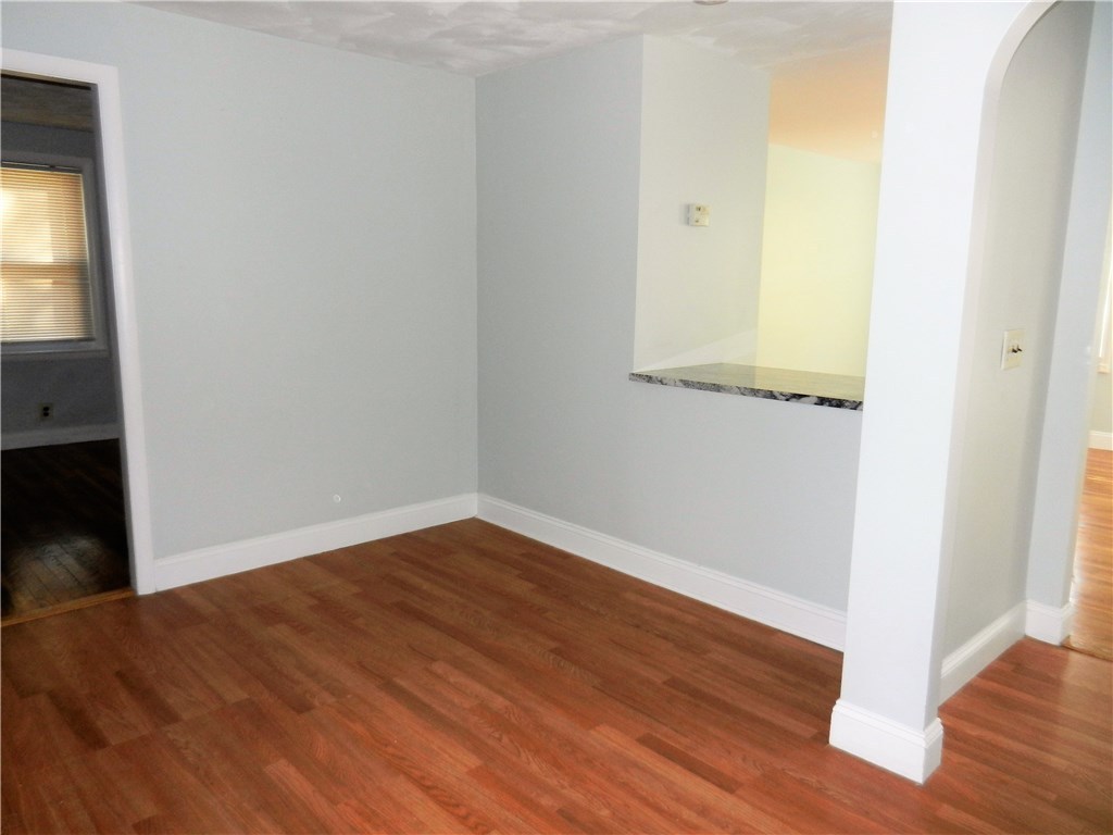 140 Whitehead Road Coventry, RI 02816 - Photo 7 of 40