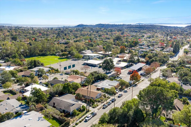 $2,095,000 | 830 North Hope Avenue, Santa Barbara, CA 93110