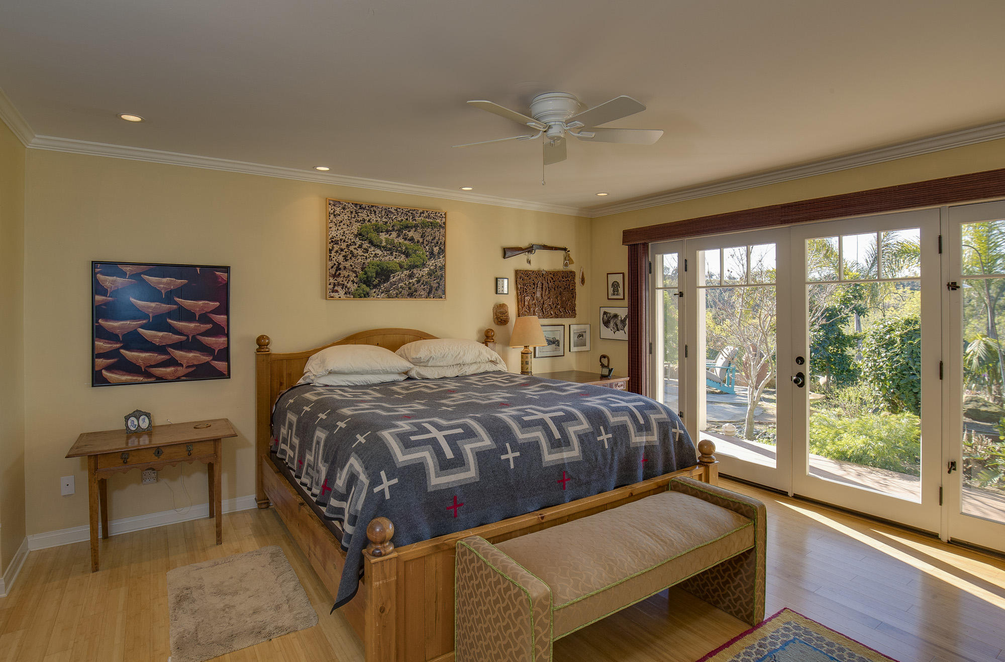 6855 Shepard Mesa Road Carpinteria, CA 93013 - Photo 17 of 34 Master Suite