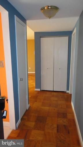11 Cross Keys Road, Unit 11F Baltimore, MD 21210 - Photo 2 of 12 Hallway