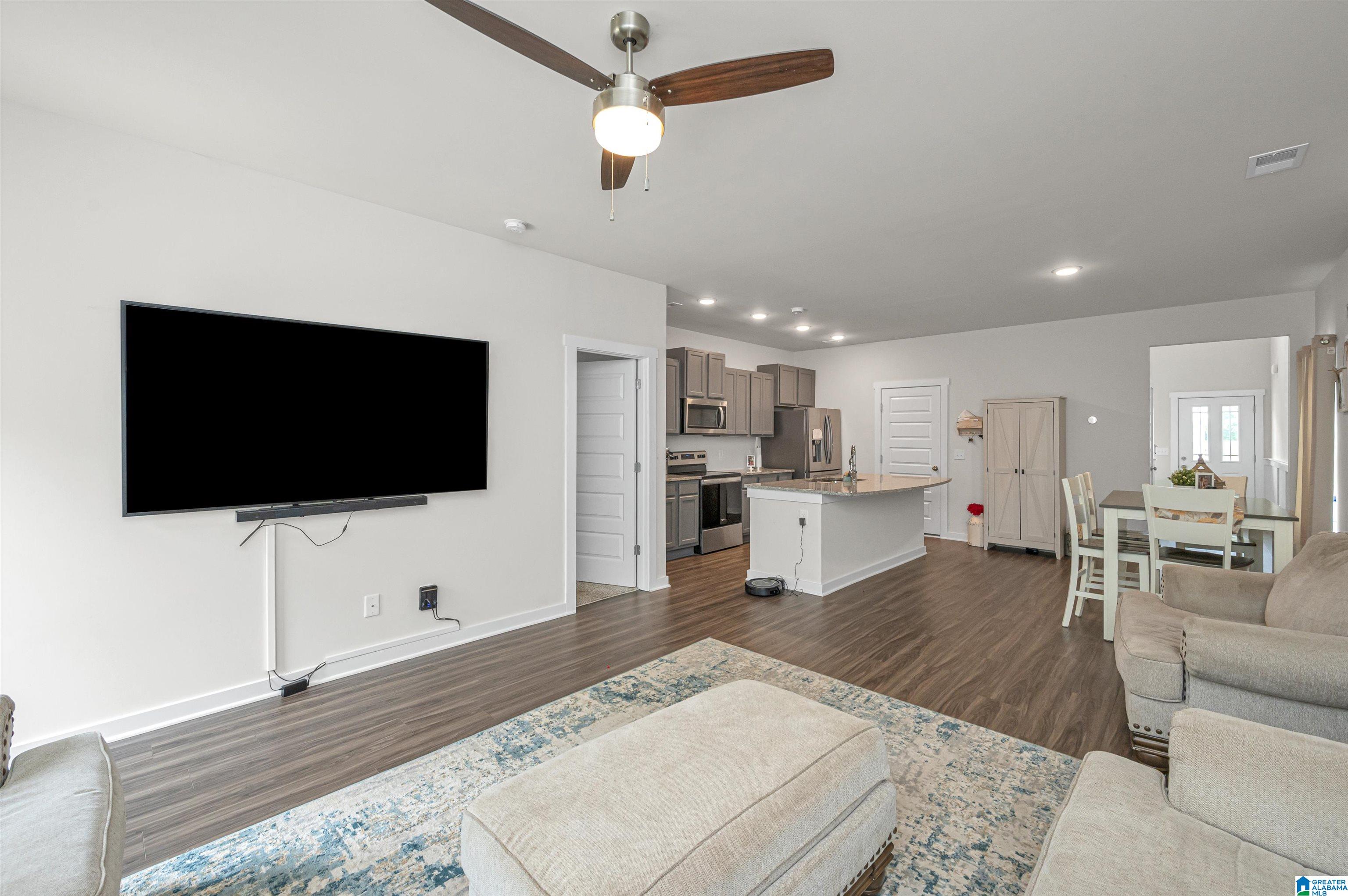 657 Blackberry Glenn Springville, AL 35146 - Photo 8 of 35