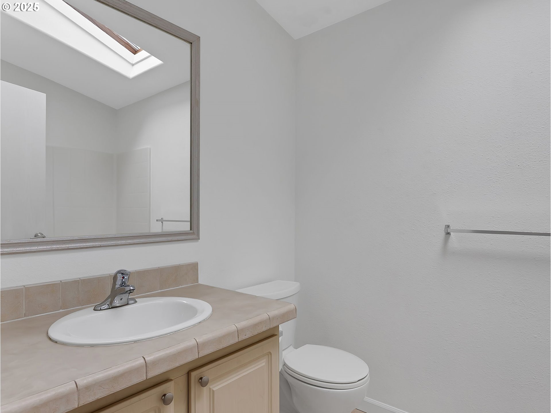 13640 Southeast Highway 212, Unit 39 Clackamas, OR 97015 - Photo 20 of 44 Bathroom