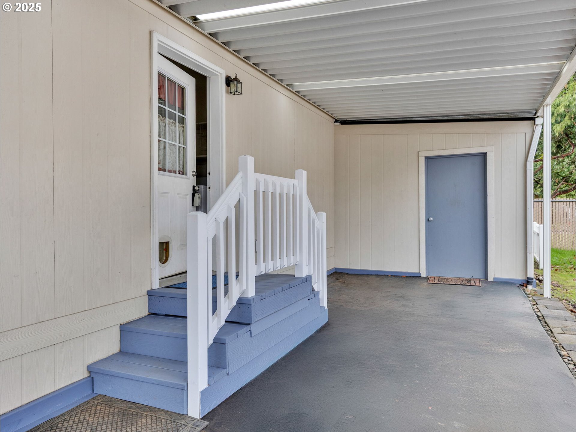 13640 Southeast Highway 212, Unit 39 Clackamas, OR 97015 - Photo 34 of 44 Carport