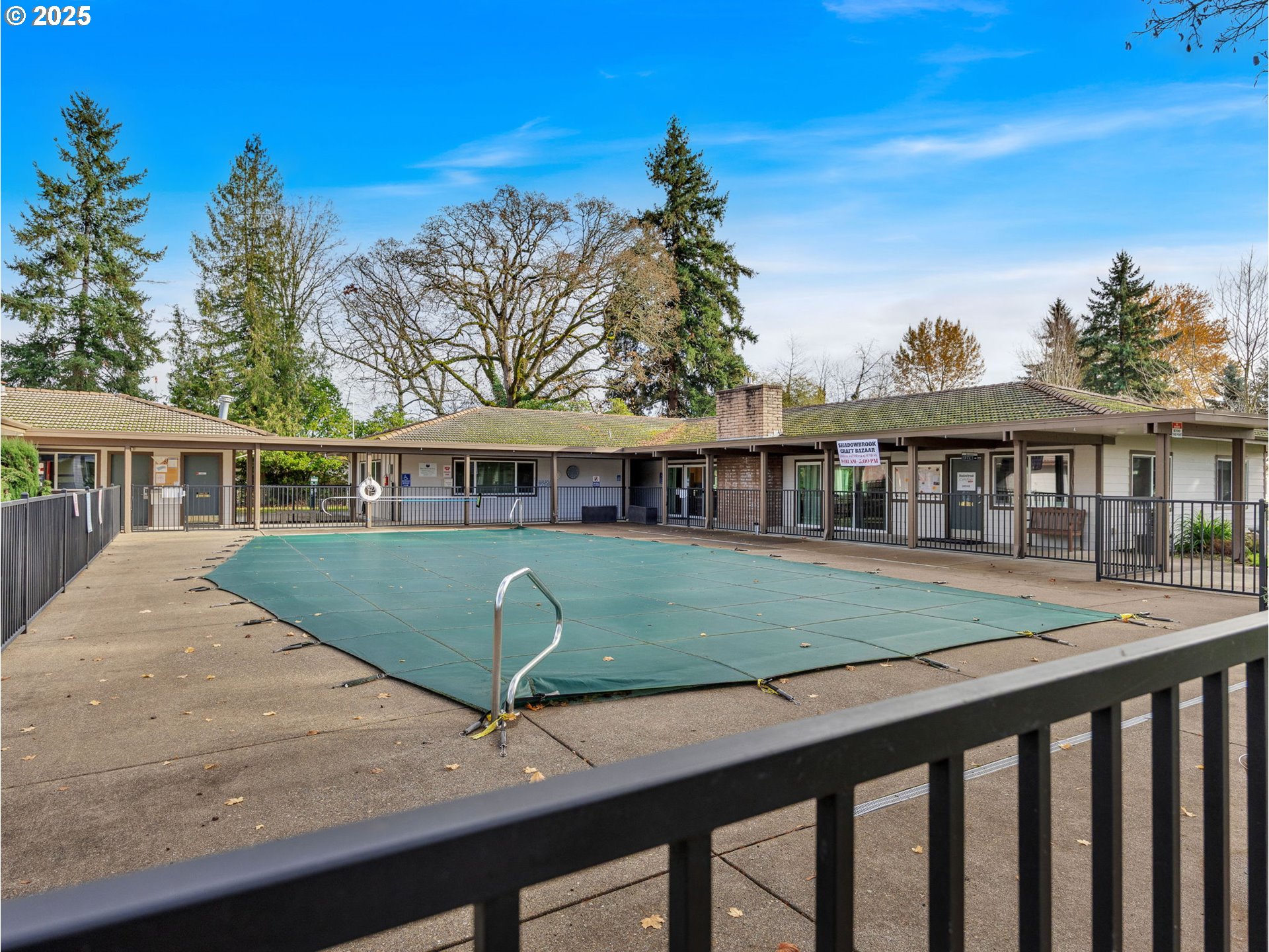13640 Southeast Highway 212, Unit 39 Clackamas, OR 97015 - Photo 39 of 44 Community Pool