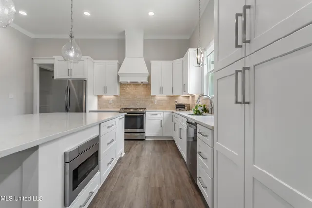 $685,000 | 205 Caron Lane, Bay St. Louis, MS 39520