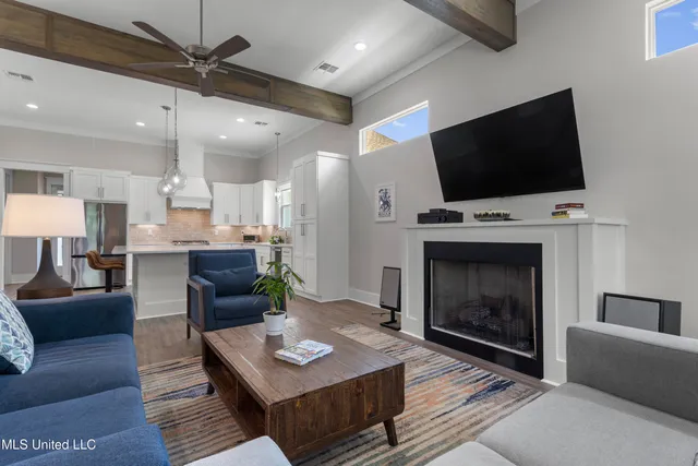 $685,000 | 205 Caron Lane, Bay St. Louis, MS 39520