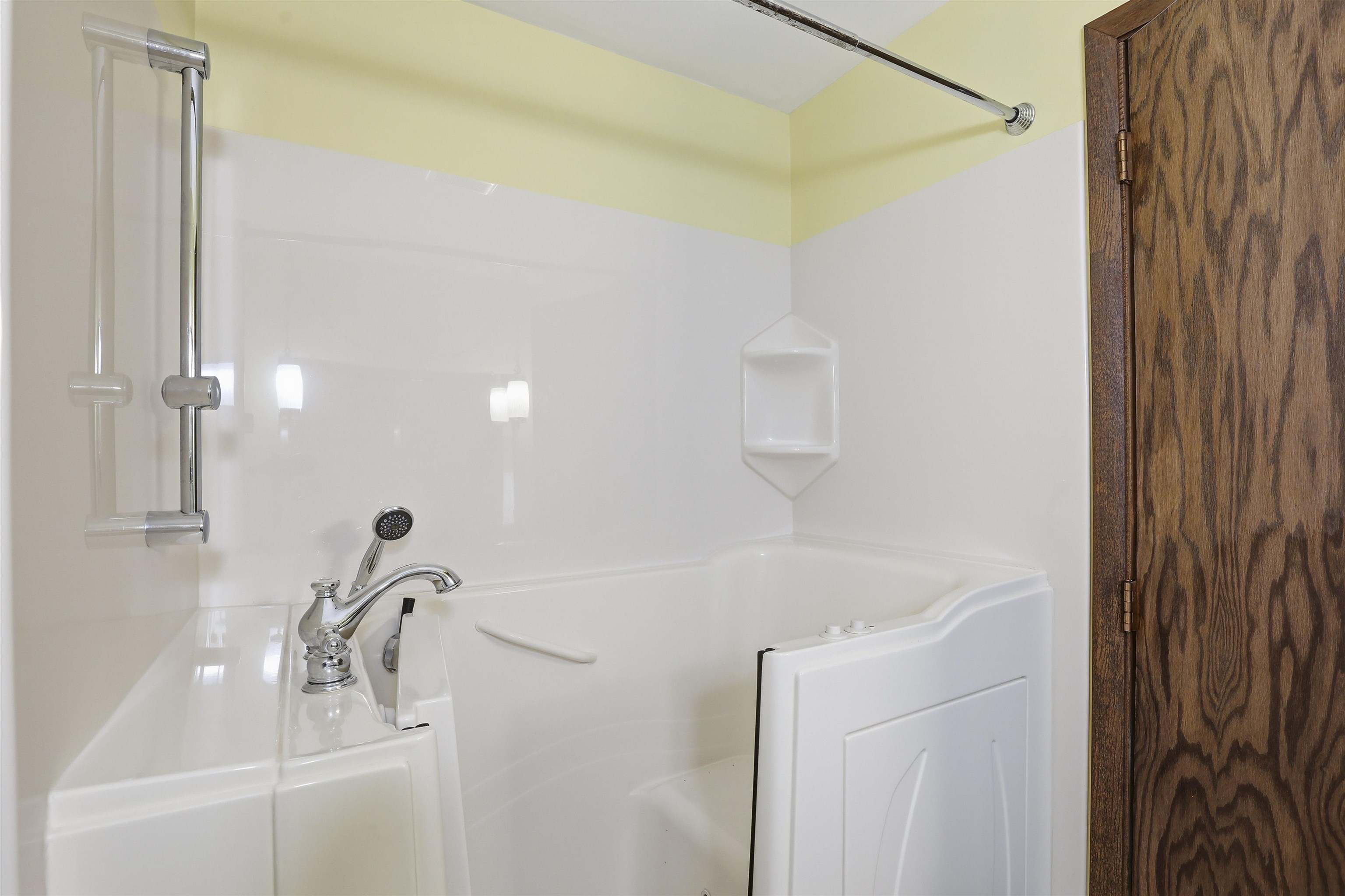 3113 North Peach Tree Lane Appleton, WI 54911 - Photo 27 of 34