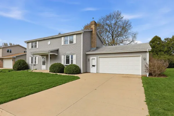 $324,900 | 3113 North Peach Tree Lane, Appleton, WI 54911