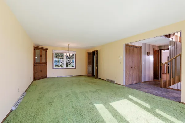 $324,900 | 3113 North Peach Tree Lane, Appleton, WI 54911