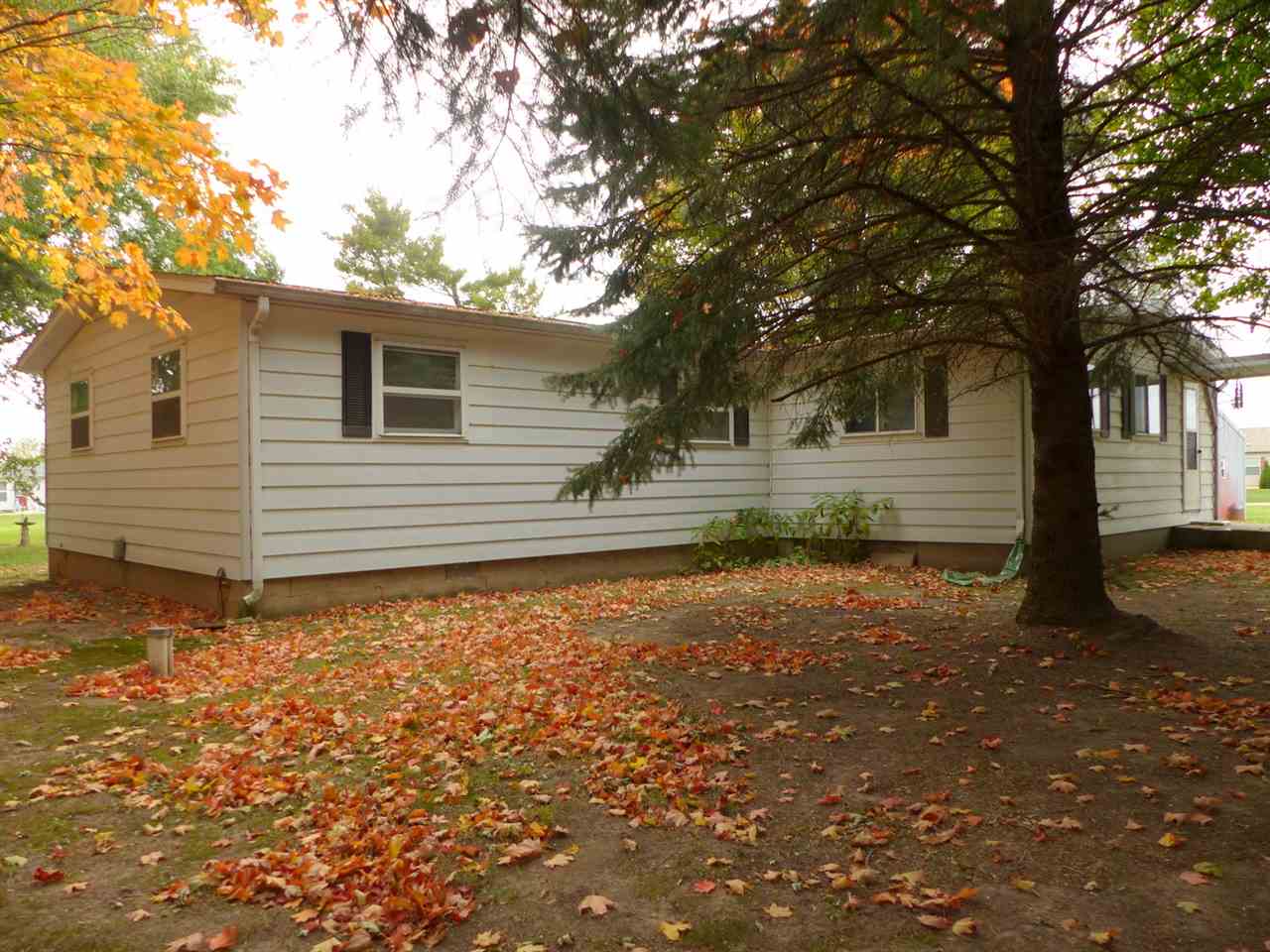 2073 North Quince Road Walkerton, IN 46574 - Photo 14 of 24 Gallery Image 14