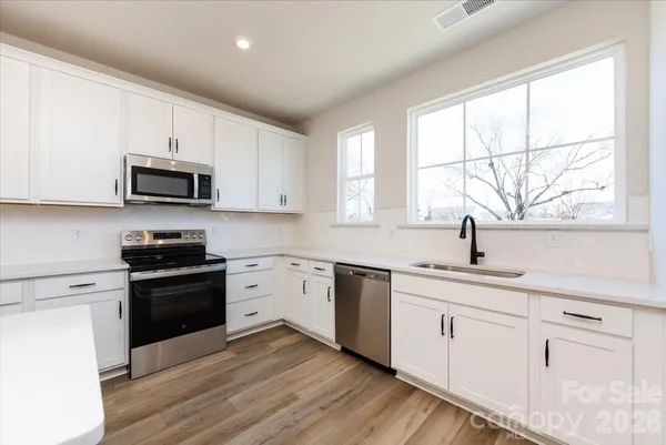 $519,990 | 4623 Swan Meadow Lane, Charlotte, NC 28226